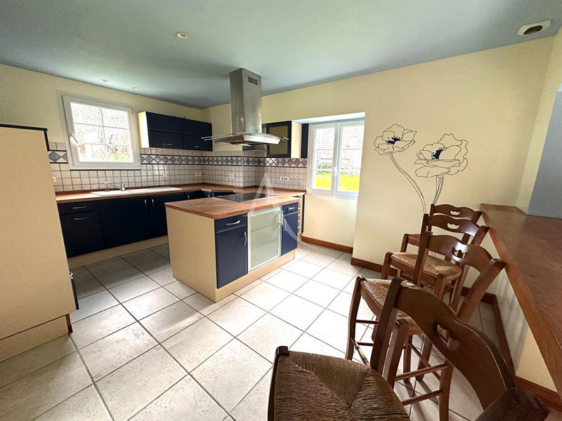 Maison - 144 m² - 6 pièces