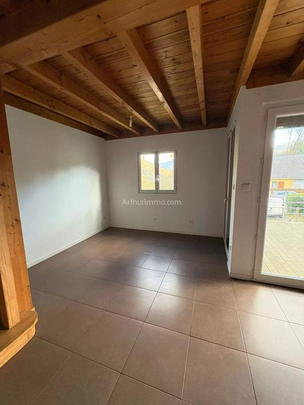 Maison - 111 m² - 4 pièces