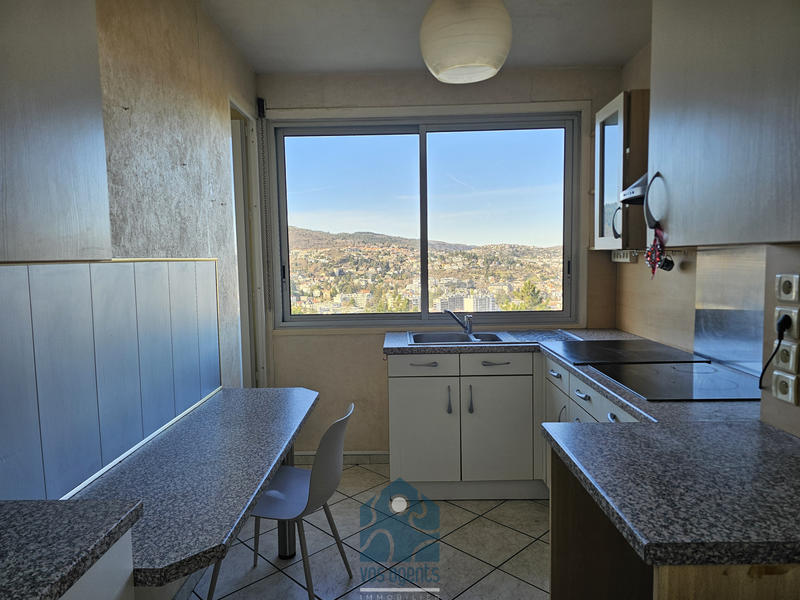 Appartement - 83 m² - 4 pièces