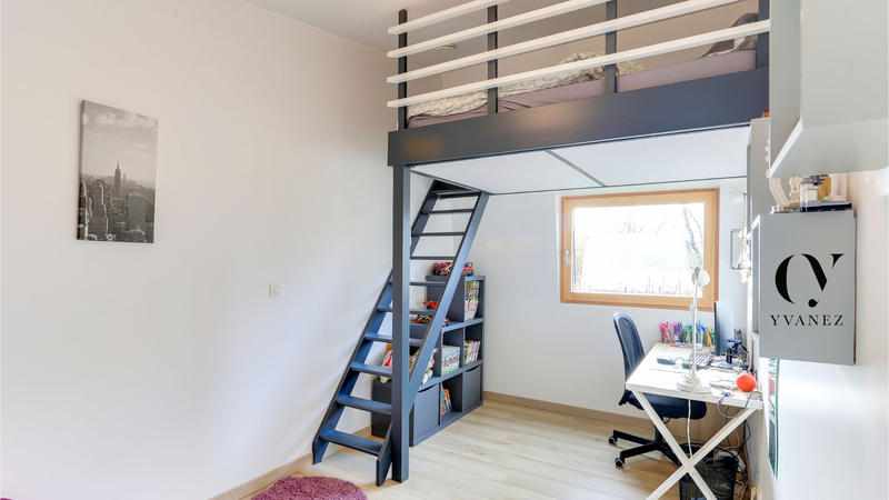 Maison - 166 m² - 7 pièces