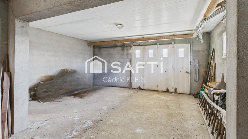 Maison - 93 m² - 4 pièces