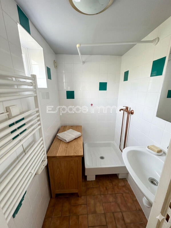 Maison - 70 m² - 4 pièces