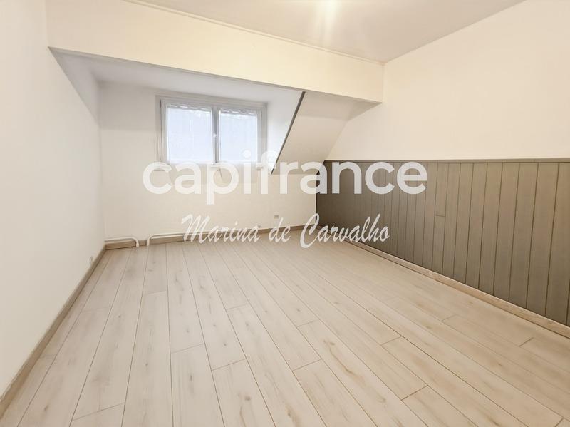 Maison - 93 m² - 4 pièces