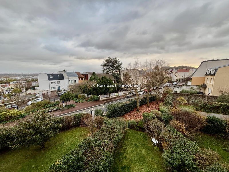 Appartement - 75 m² - 4 pièces