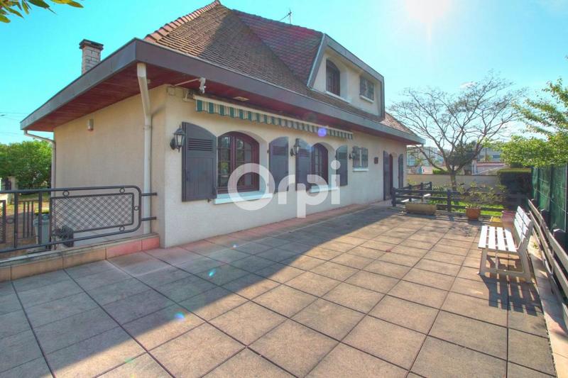 Maison - 164 m² - 6 pièces