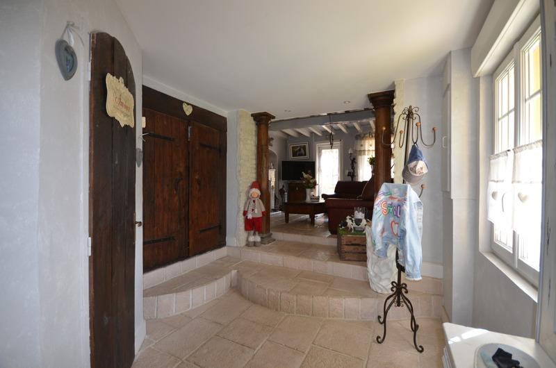 Maison - 226 m² - 7 pièces