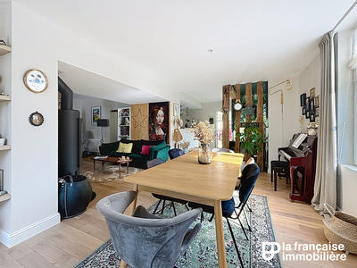 Maison - 159 m² - 6 pièces