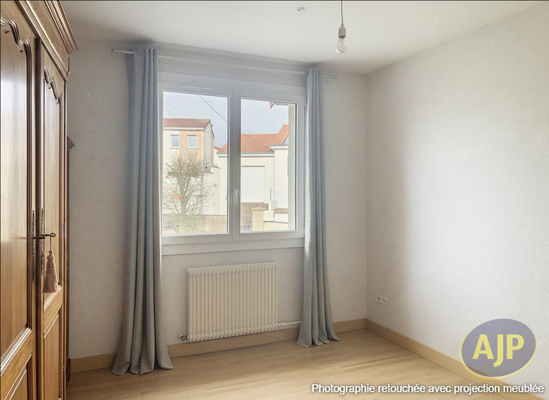 Maison - 110 m² - 6 pièces