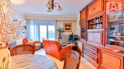 Appartement - 74 m² - 3 pièces