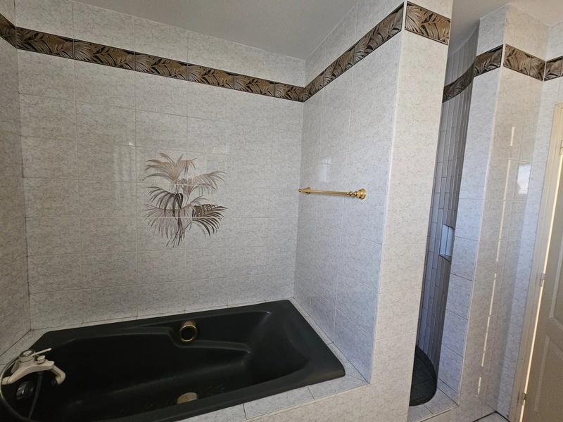 Maison - 121 m² - 6 pièces