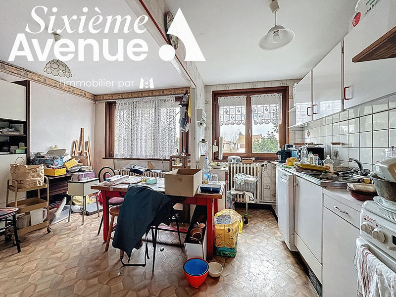 Maison - 95 m² - 4 pièces