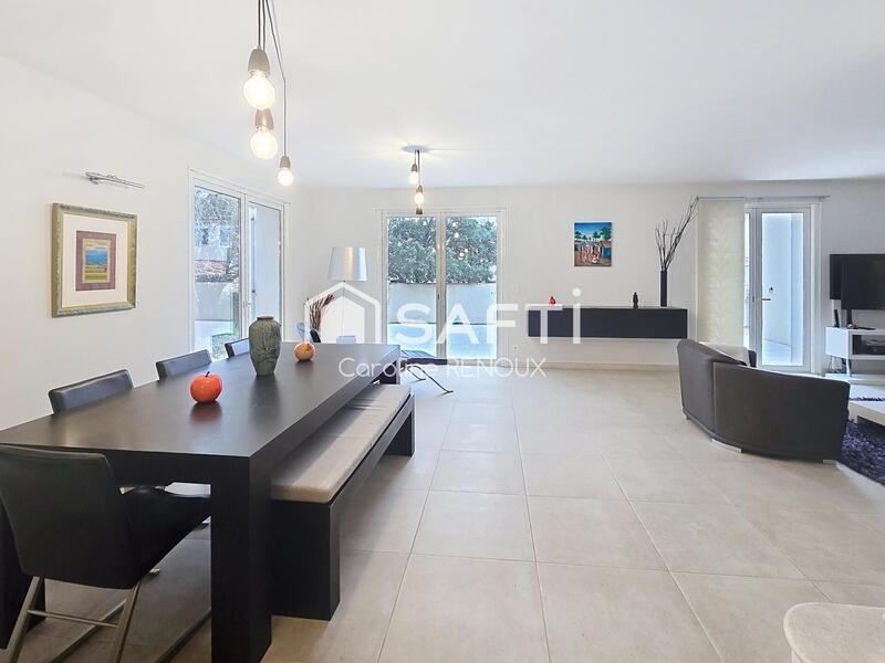 Maison - 160 m² - 7 pièces