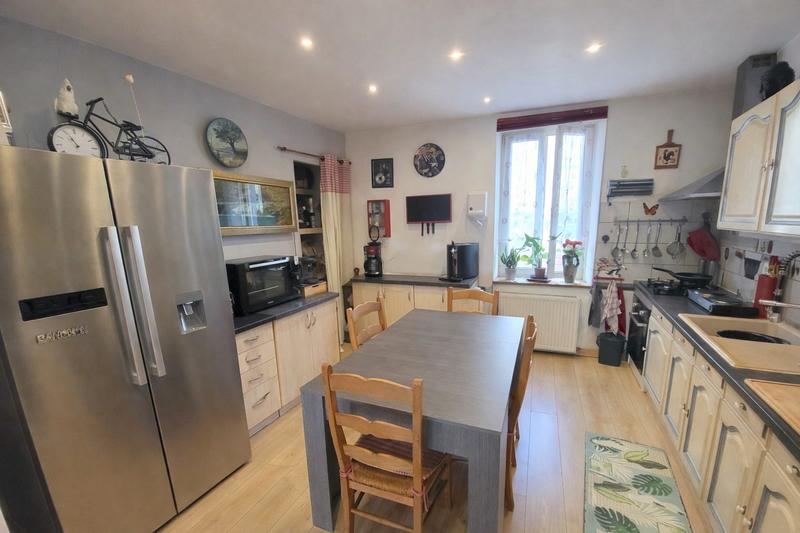 Maison - 125 m² - 5 pièces