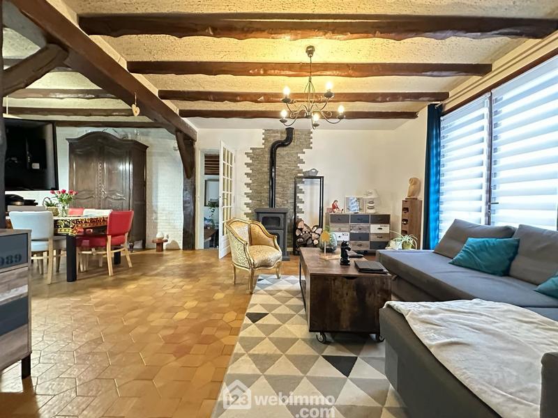Maison - 187 m² - 8 pièces