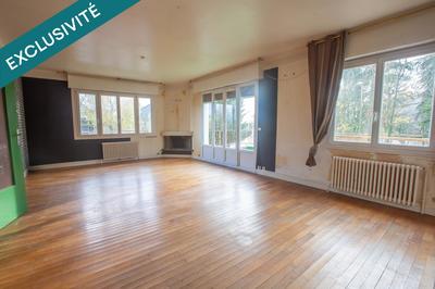 Maison - 170 m² - 7 pièces