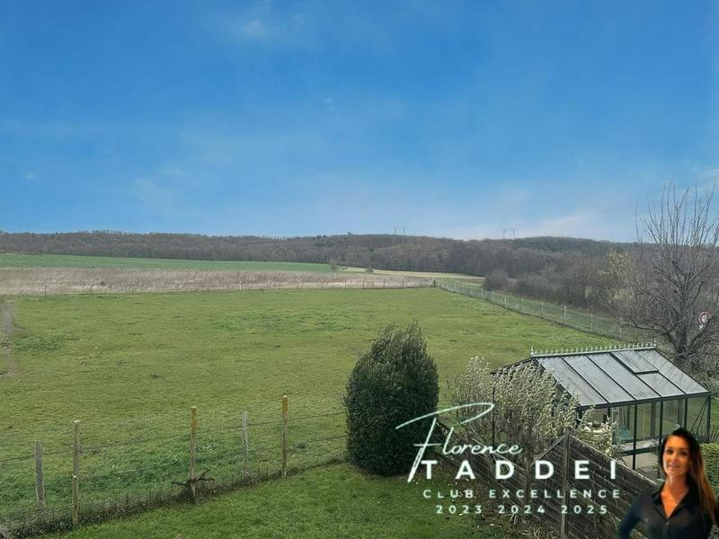 Maison - 200 m² - 7 pièces