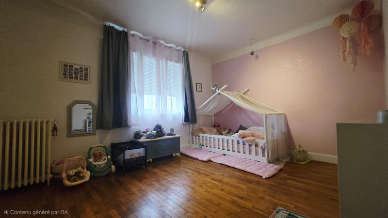 Maison - 272 m² - 9 pièces