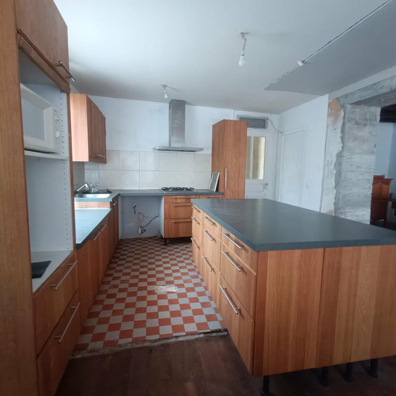 Maison de village - 100 m² - 5 pièces