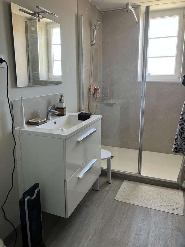 Maison - 198 m² - 8 pièces