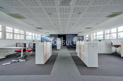 Bureau - 3 258 m²