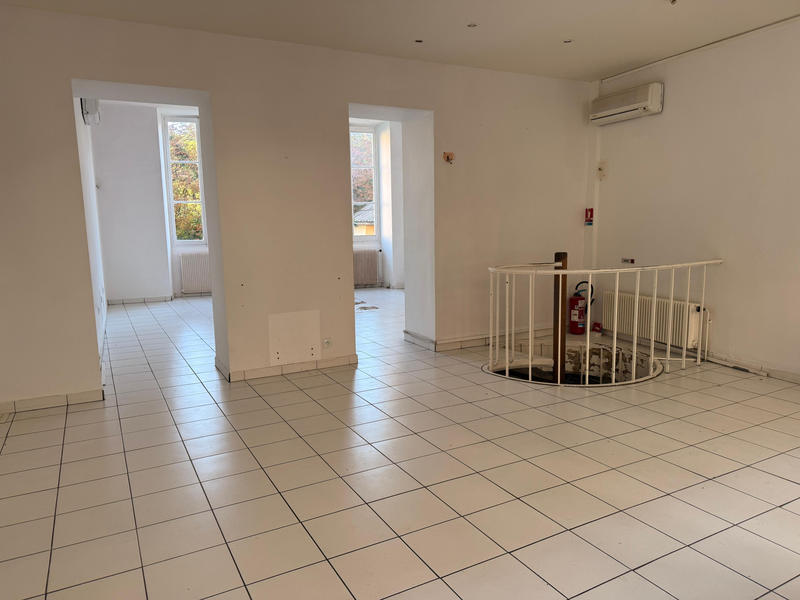 Local commercial - 96 m²