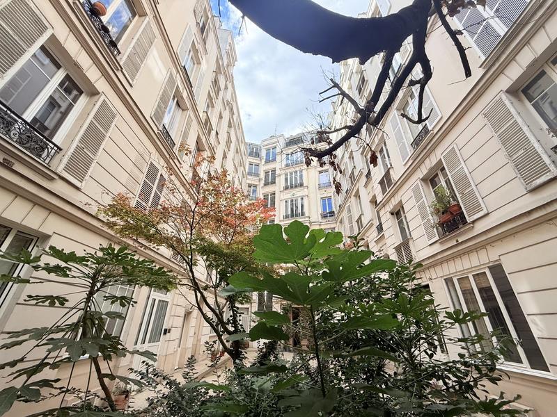 Appartement - 179 m² - 6 pièces