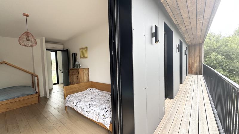 Maison d'architecte - 170 m² - 6 pièces