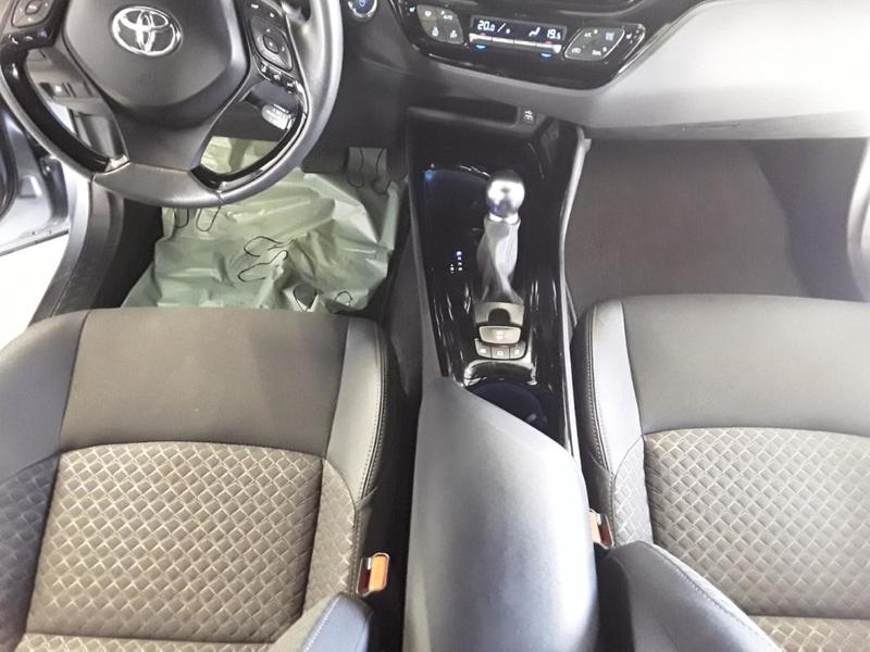 Toyota c-Hr 2.0 Hybride 184 Cv Design Ultimate