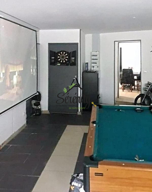 Maison ancienne - 215 m² - 5 pièces