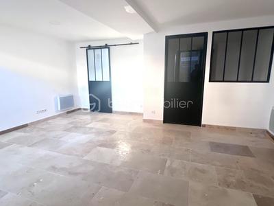 Local commercial - 33 m² - 2 pièces