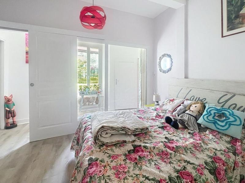 Maison - 183 m² - 5 pièces