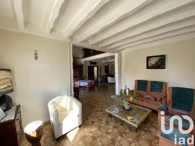 Maison - 246 m² - 5 pièces