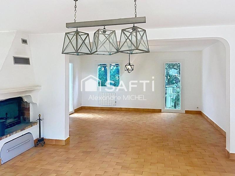 Maison - 141 m² - 6 pièces