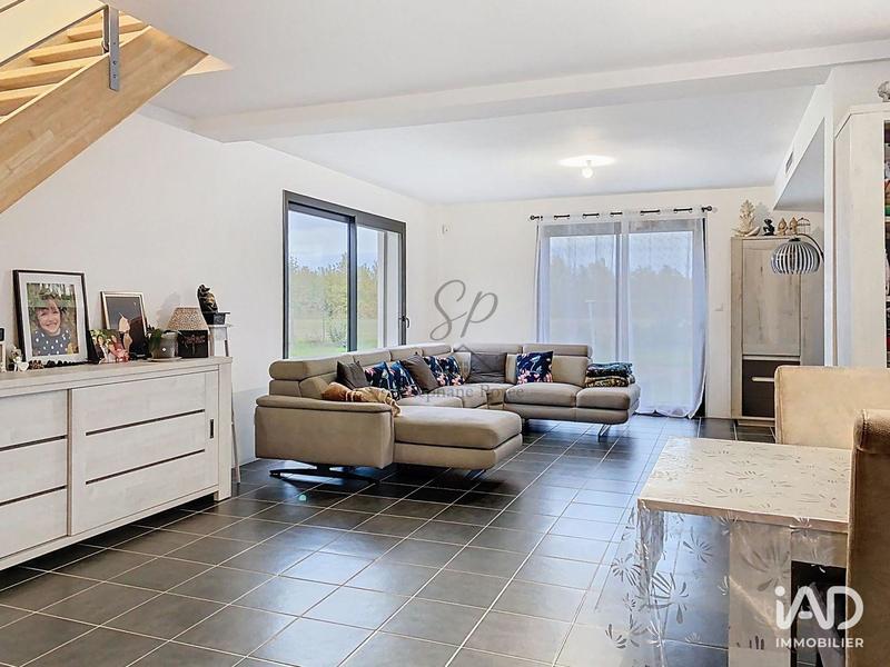 Maison - 150 m² - 4 pièces