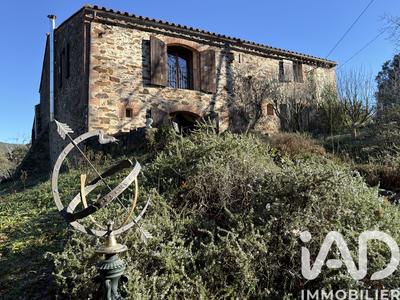 Maison - 180 m² - 5 pièces