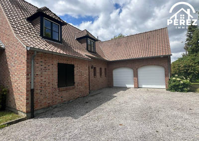 Maison - 205 m² - 8 pièces