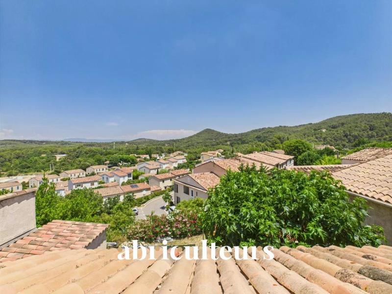 Appartement - 103 m² - 4 pièces