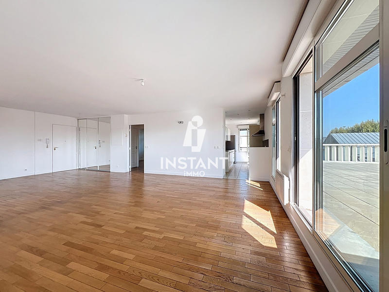 Appartement - 120 m² - 6 pièces