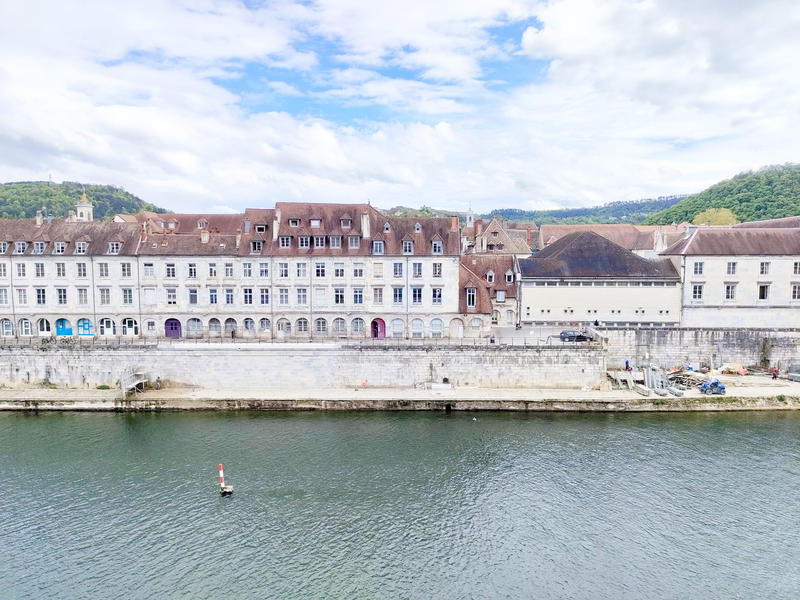 Appartement - 97 m² - 4 pièces