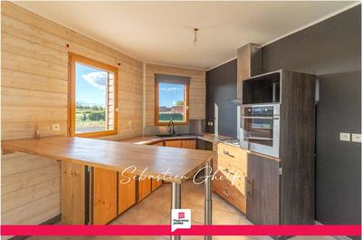 Maison - 131 m² - 5 pièces