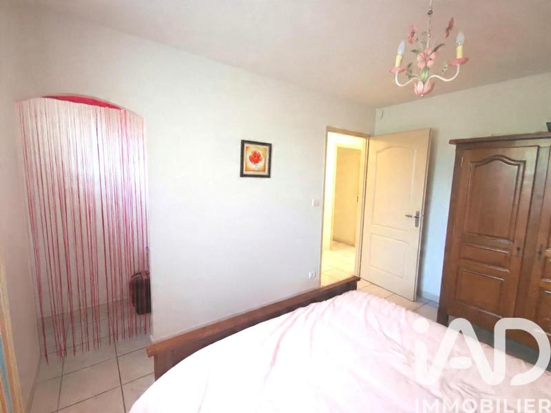 Maison - 90 m² - 3 pièces