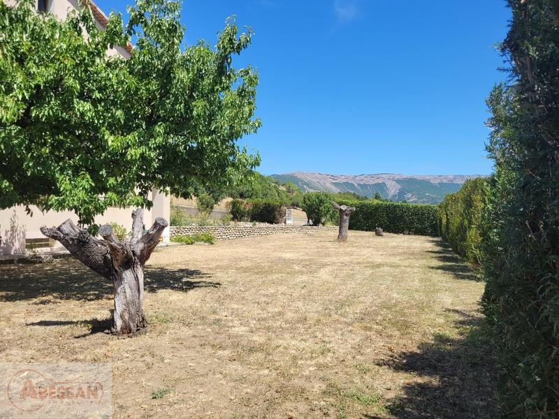 Maison - 199 m² - 8 pièces