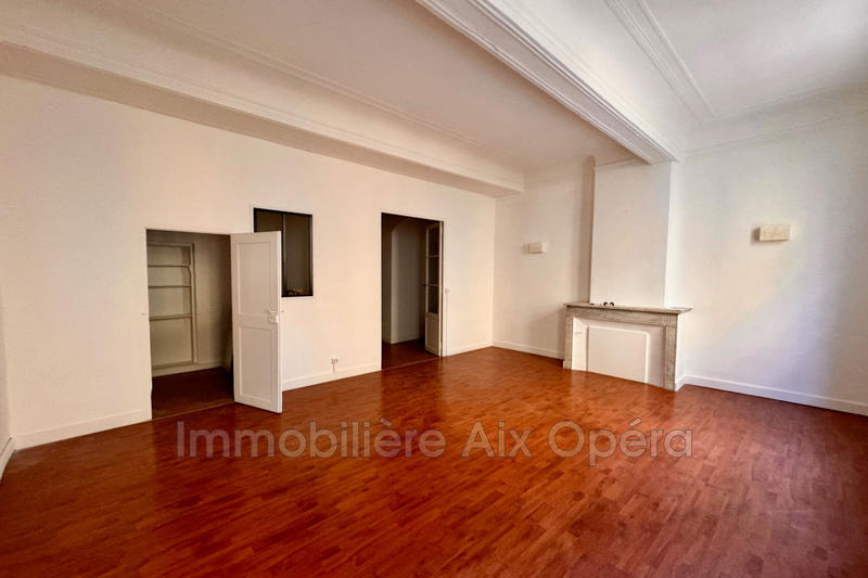 Appartement - 61 m² - 2 pièces