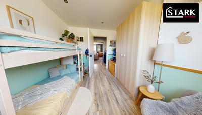 Appartement - 90 m² - 3 pièces