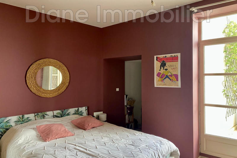 Appartement - 188 m² - 7 pièces
