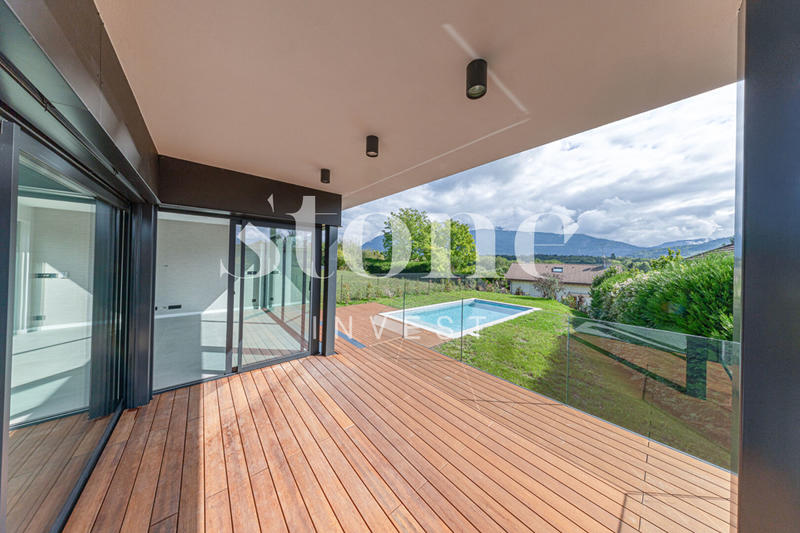 Maison - 136 m² - 5 pièces