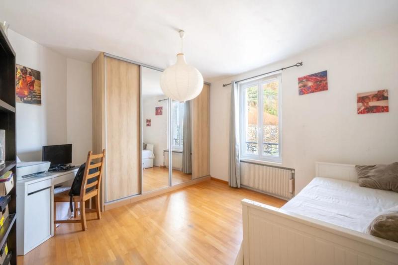 Maison - 131 m² - 6 pièces