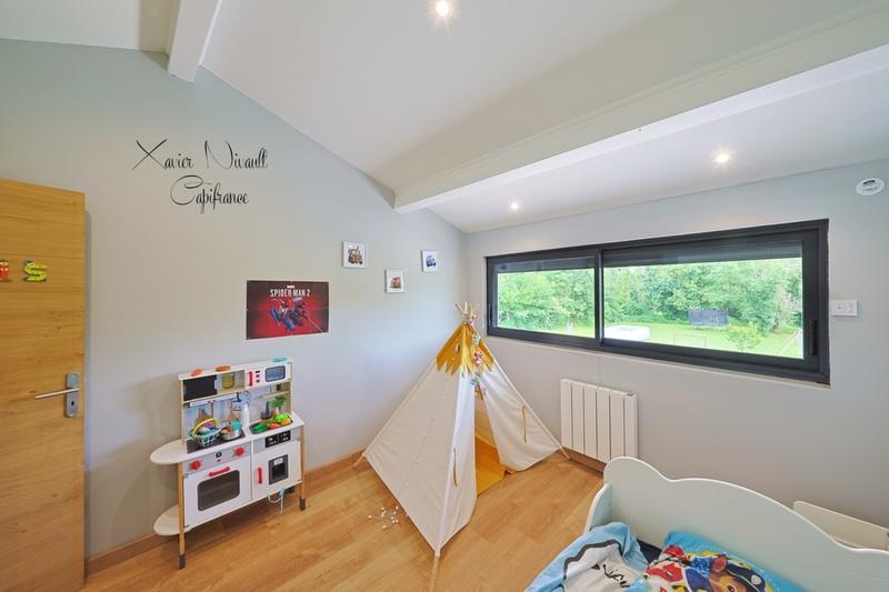 Maison - 160 m² - 5 pièces