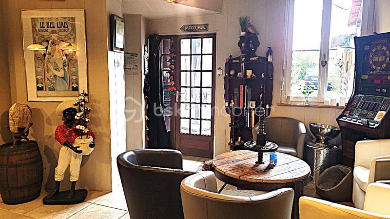 Propriété - 283 m² - 13 pièces