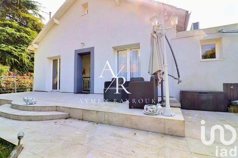 Maison - 131 m² - 7 pièces